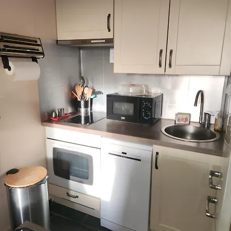 Bel Avec Vue Sur L'hippodrome